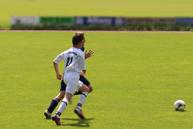 冯潇霆对球 冯潇霆对球